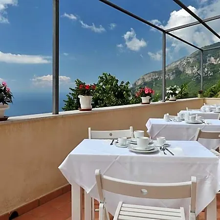 Casa Falcone 4*